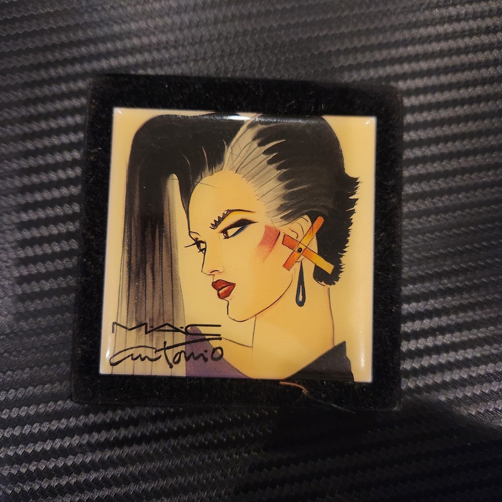MAC Cosmetics Antonio Lopez Limited Edition Collectors 3" Makeup Mirror 2013 EXC